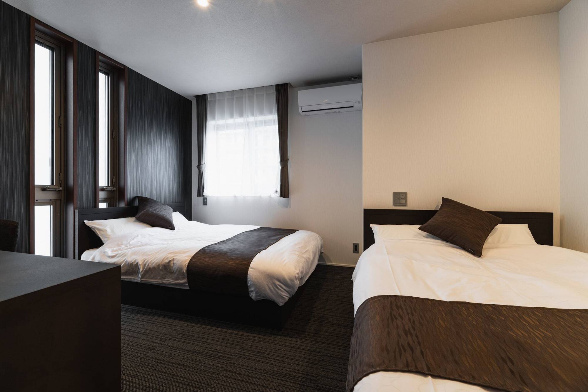 Grand Base Tenjin Фукуока Экстерьер фото